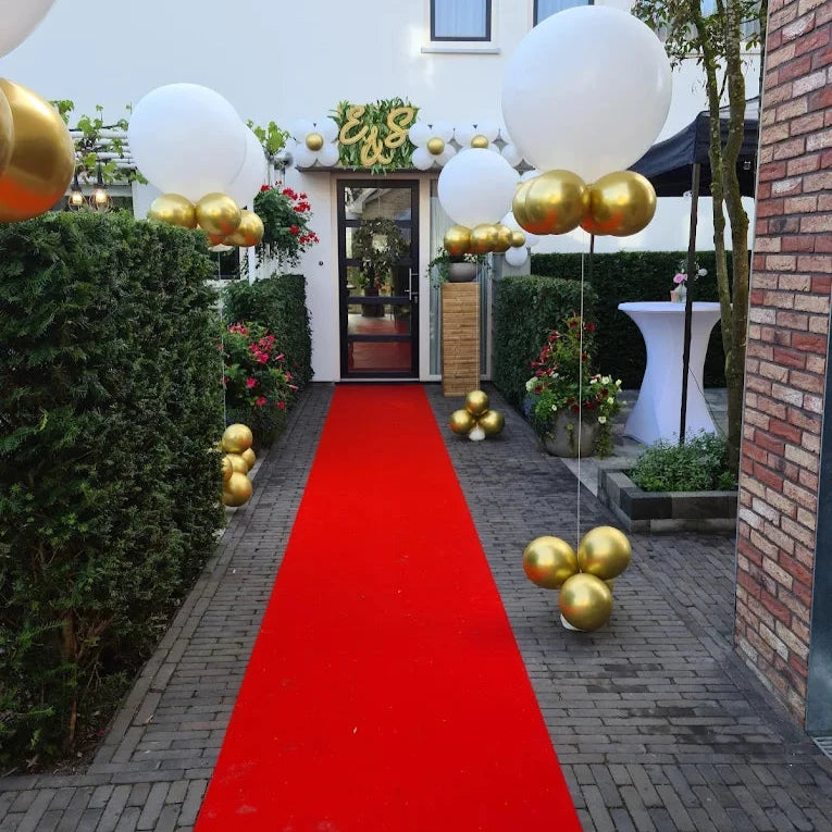 Huur een Rode Loper en Afzetpaaltjes voor Evenementen | Big Balloon🎈